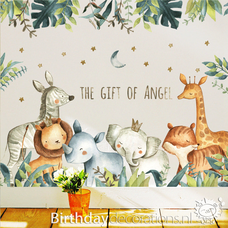 Koop nu de Vriendjes in het bos muursticker van BirthdayDecorations.nl!