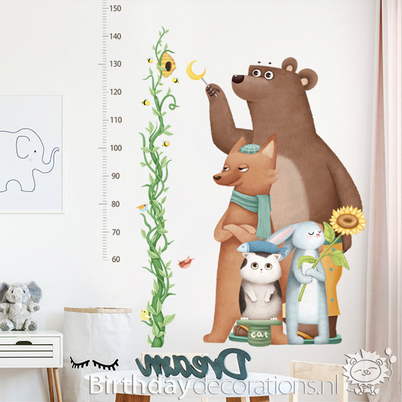 Koop nu de Beer Groeimeter Muursticker - Kinderkamer wanddecoratie - Babykamer decoratie - Muurdecoratie - Decoratie sticker – Deursticker - Groeimeter van BirthdayDecorations.nl  Zelfklevende muursticker voor baby en kinderkamer - Groeimeter